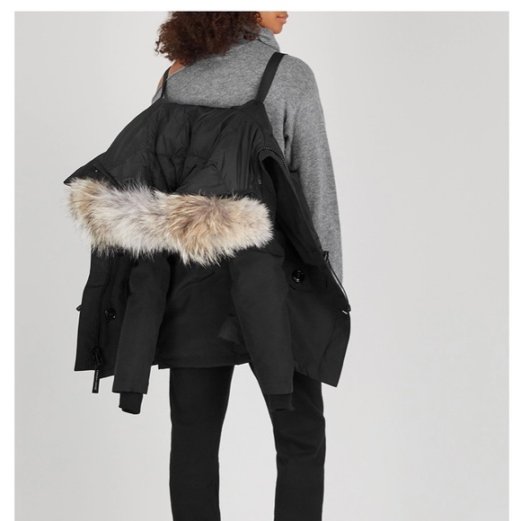 Canada Goose Montebello Parka - Picture 6 of 12